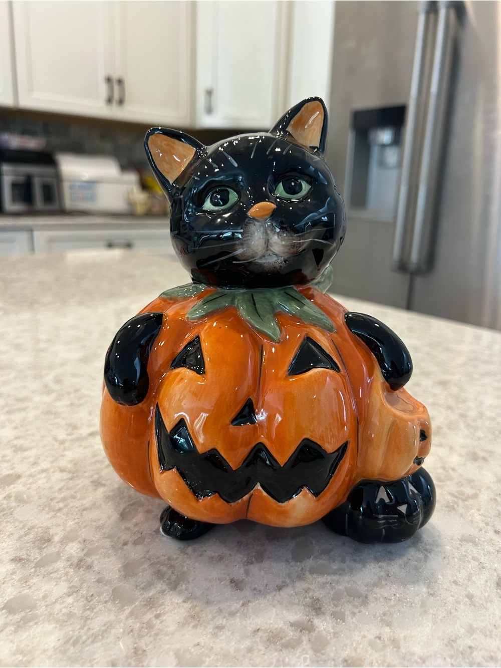 “New” Blue Sky Clayworks Black & Orange Pumpkin Cat Figurine